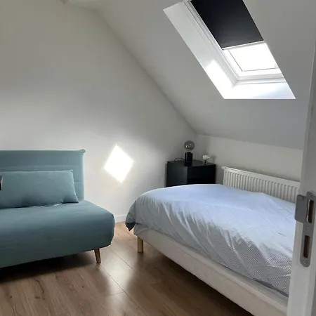Charming House With Patio Near The Station * Antwerp