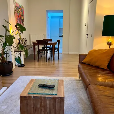 Holiday home Charming House With Patio Near The Station *